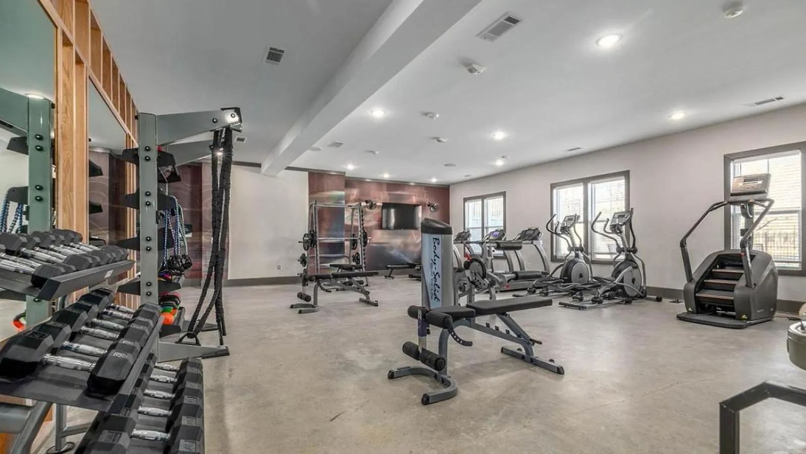 Landing At The Henry - 1 Bedroom In Northwest Charlotte Apartment