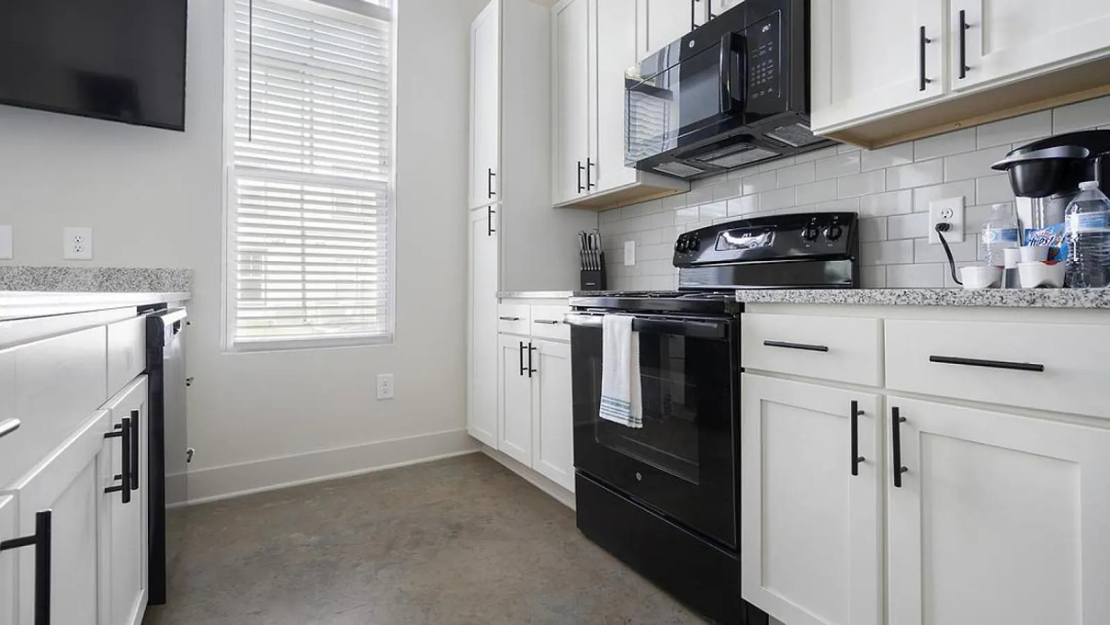 Landing At The Henry - 1 Bedroom In Northwest Charlotte 0*,  United States